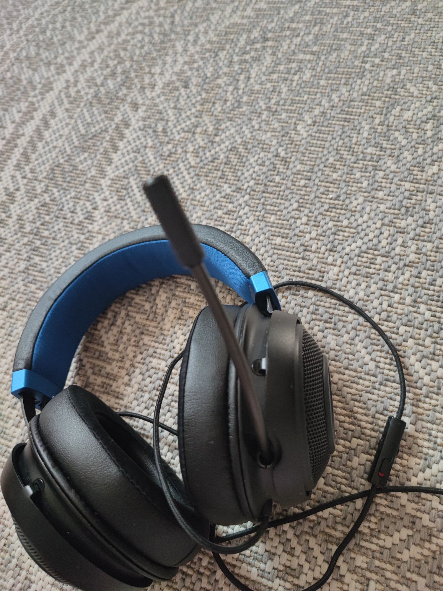 Słuchawki Razer uszkodzony suwak od głośności