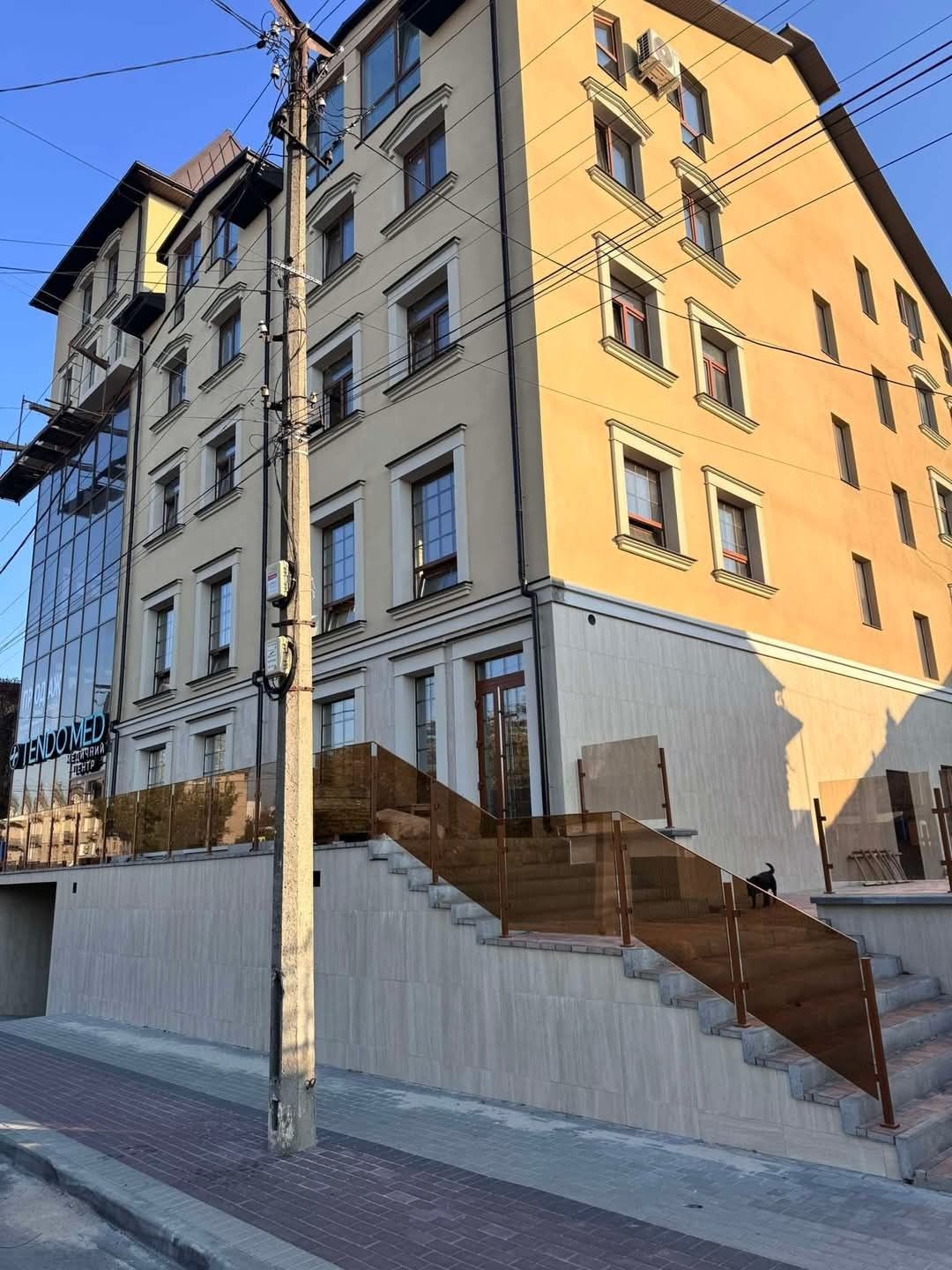 Продаж  комерційних приміщень в центрі міста