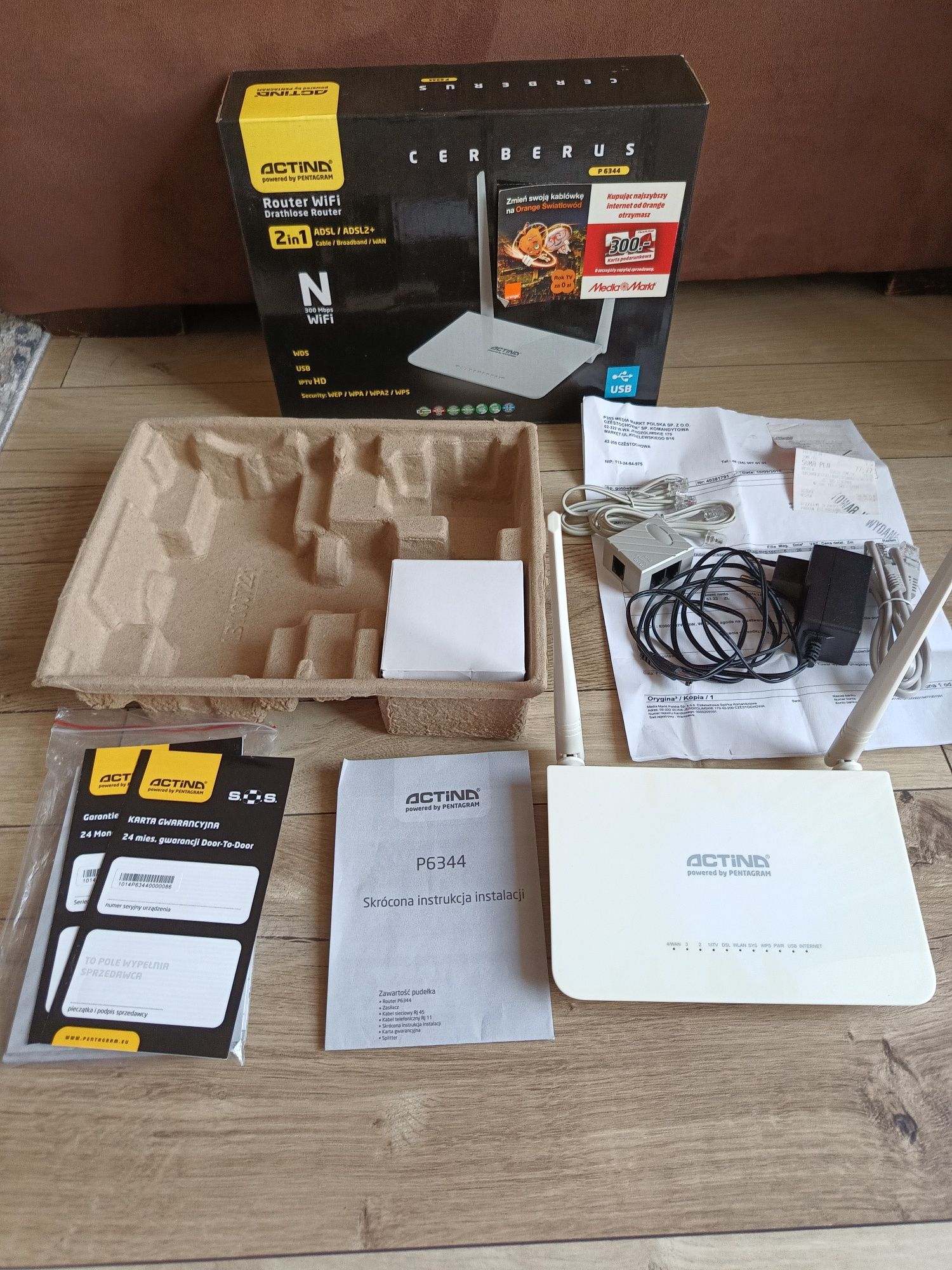 Router Actina Cerberus P 6344 z portem USB