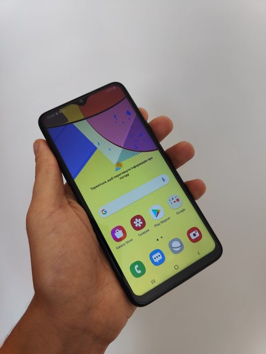 Samsung A20s 3/32 (гарний стан)