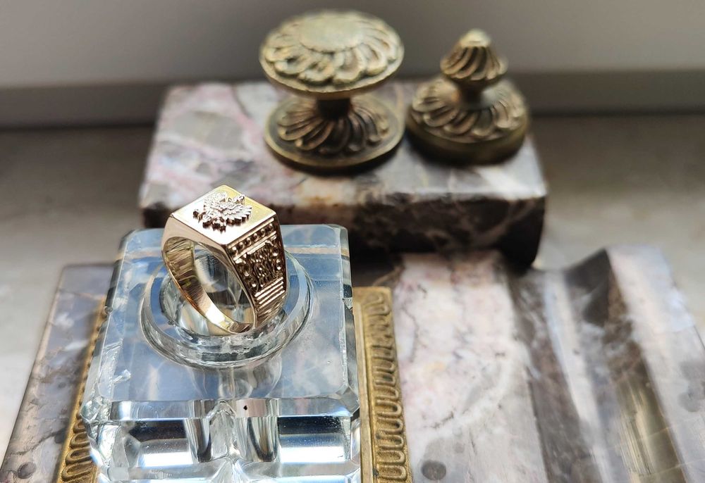 Złoty Sygnet Warmet 14k 585 Patriotyczny Orzełek 9.900 gr