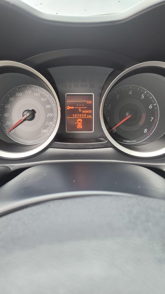 Mitsubishi Lancer 1.8 hatchback