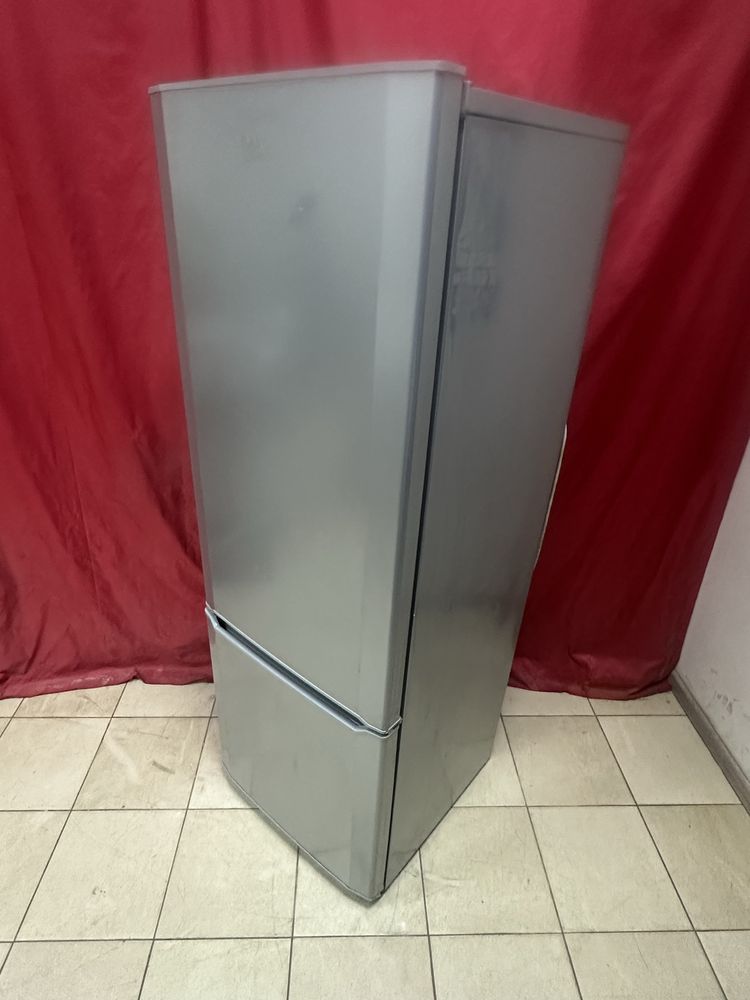 Холодильник Beko SCU 825020