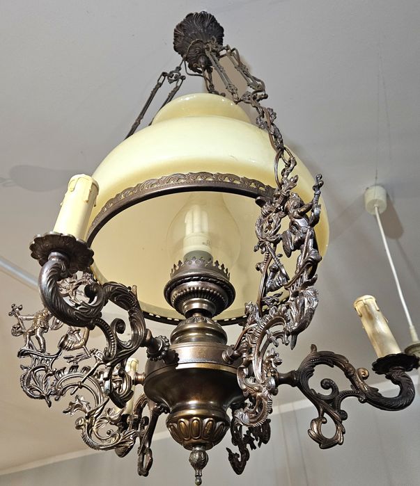 Lampa wisząca z Niemiec