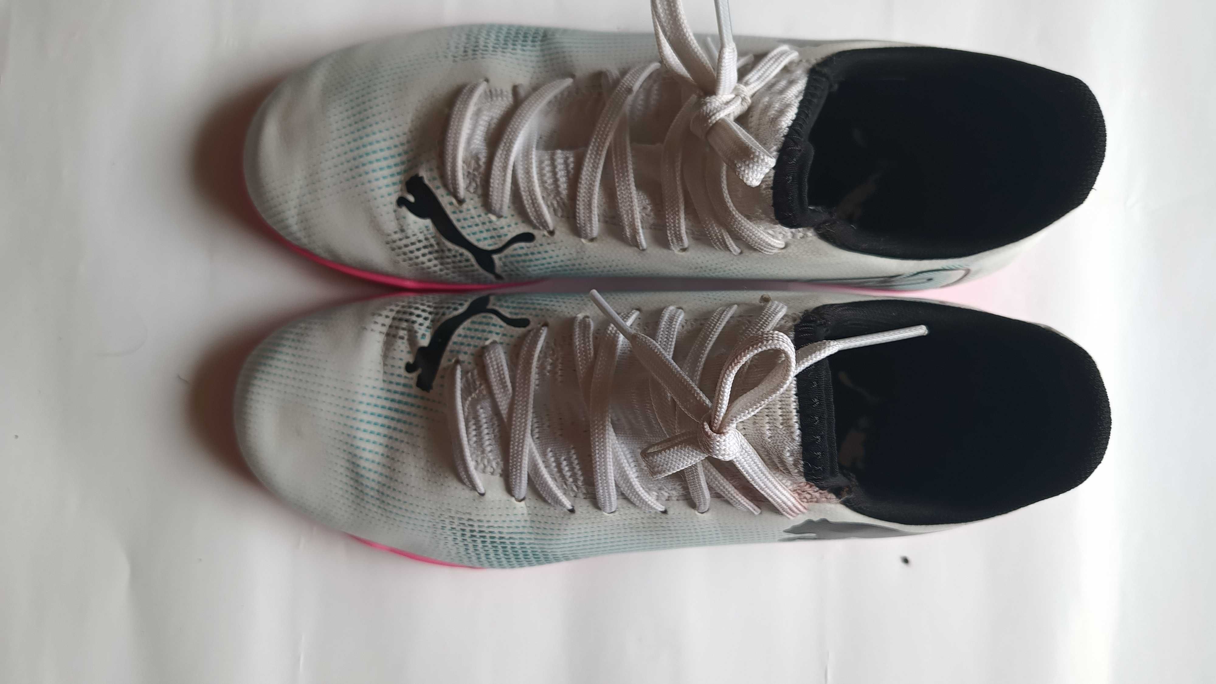 Buty piłkarskie halówki Nike 36