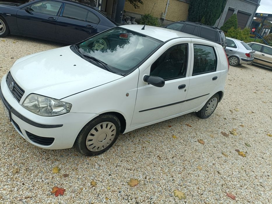 Fiata Punto ll Lift 1.2 benzyna Nowe progi nowy przeglad 2005 rok