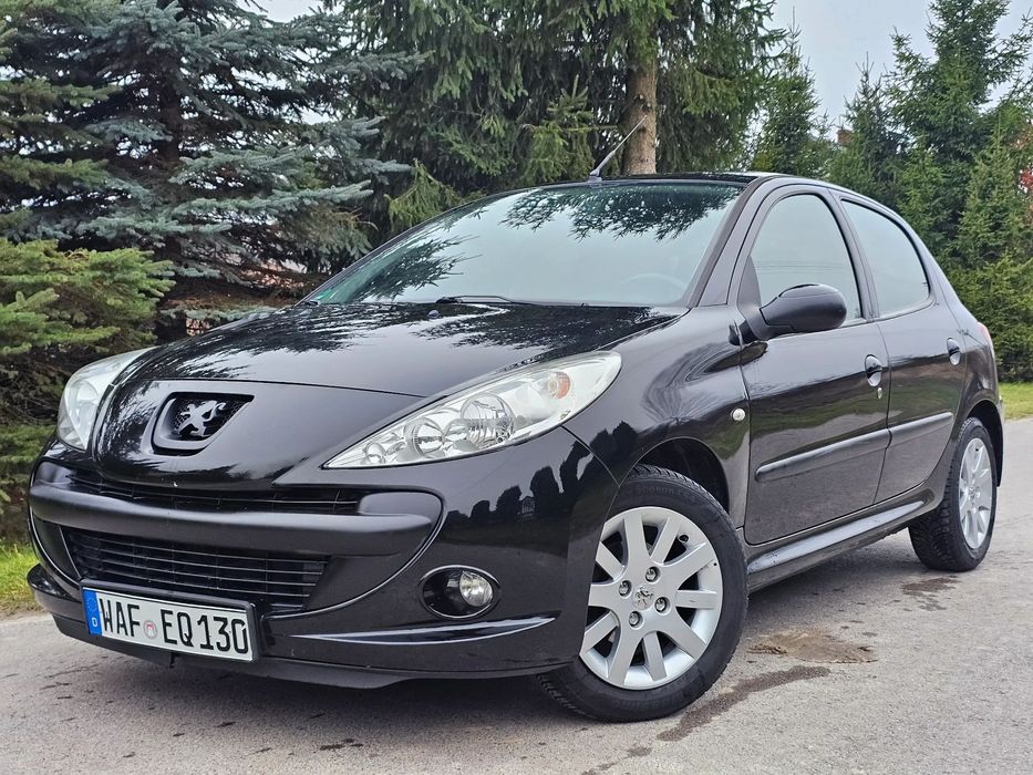 Peugeot 206 plus Opłacony 2009r. Mały przebieg 1,4 benz 75 Ps
