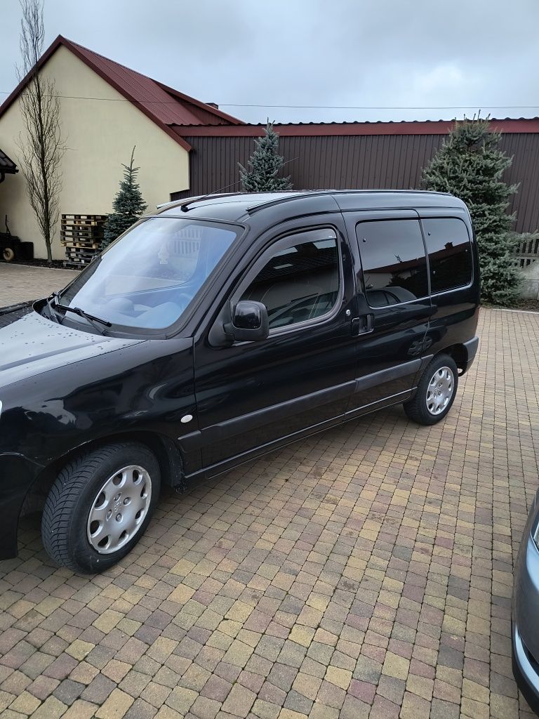 MiniCamper Peugeot Partner Grzybowóz Na ryby