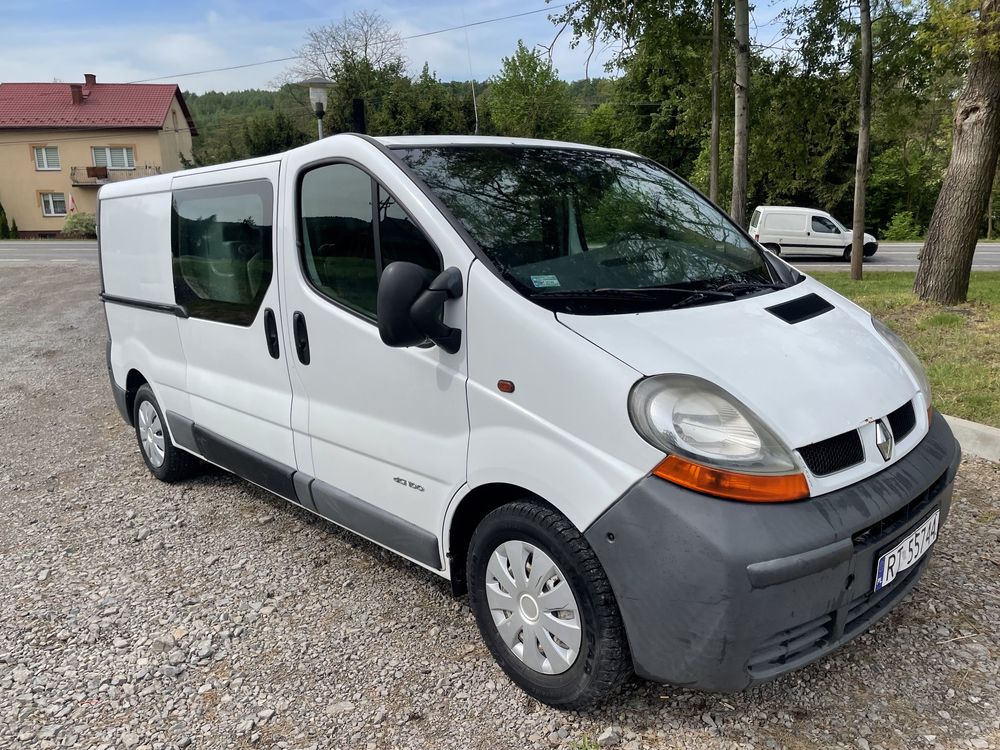 Renault Trafic 1.9 brygadówka holenderka 5 osobowy