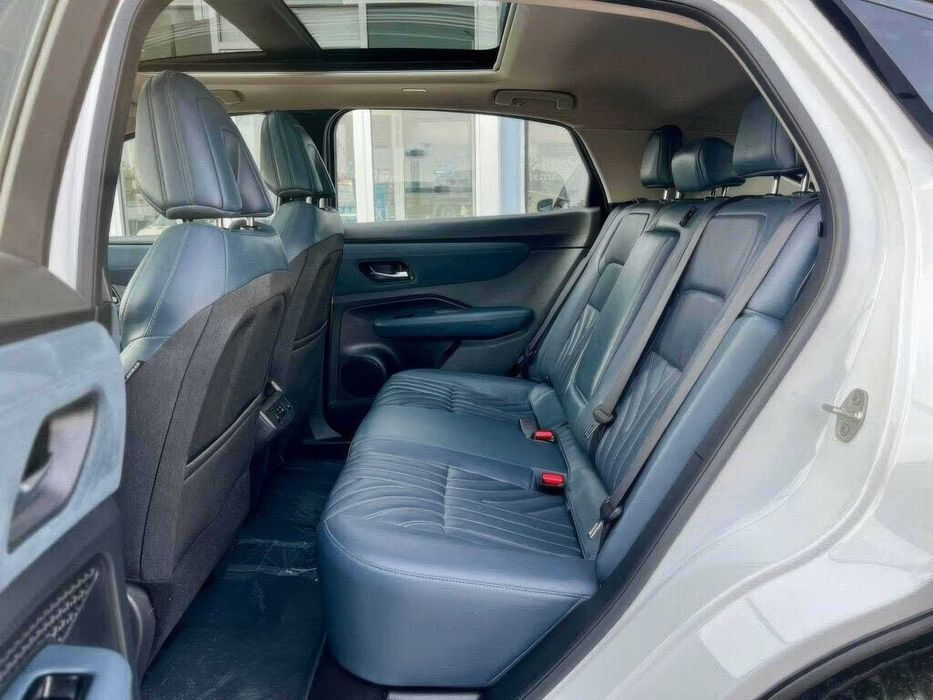 Nissan Ariya Platinum+ e-4ORCE      2023