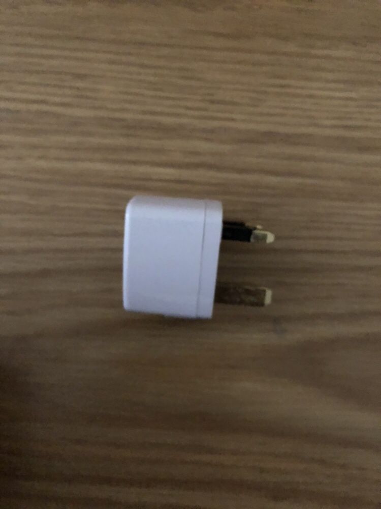 Adaptador UK - EU/US