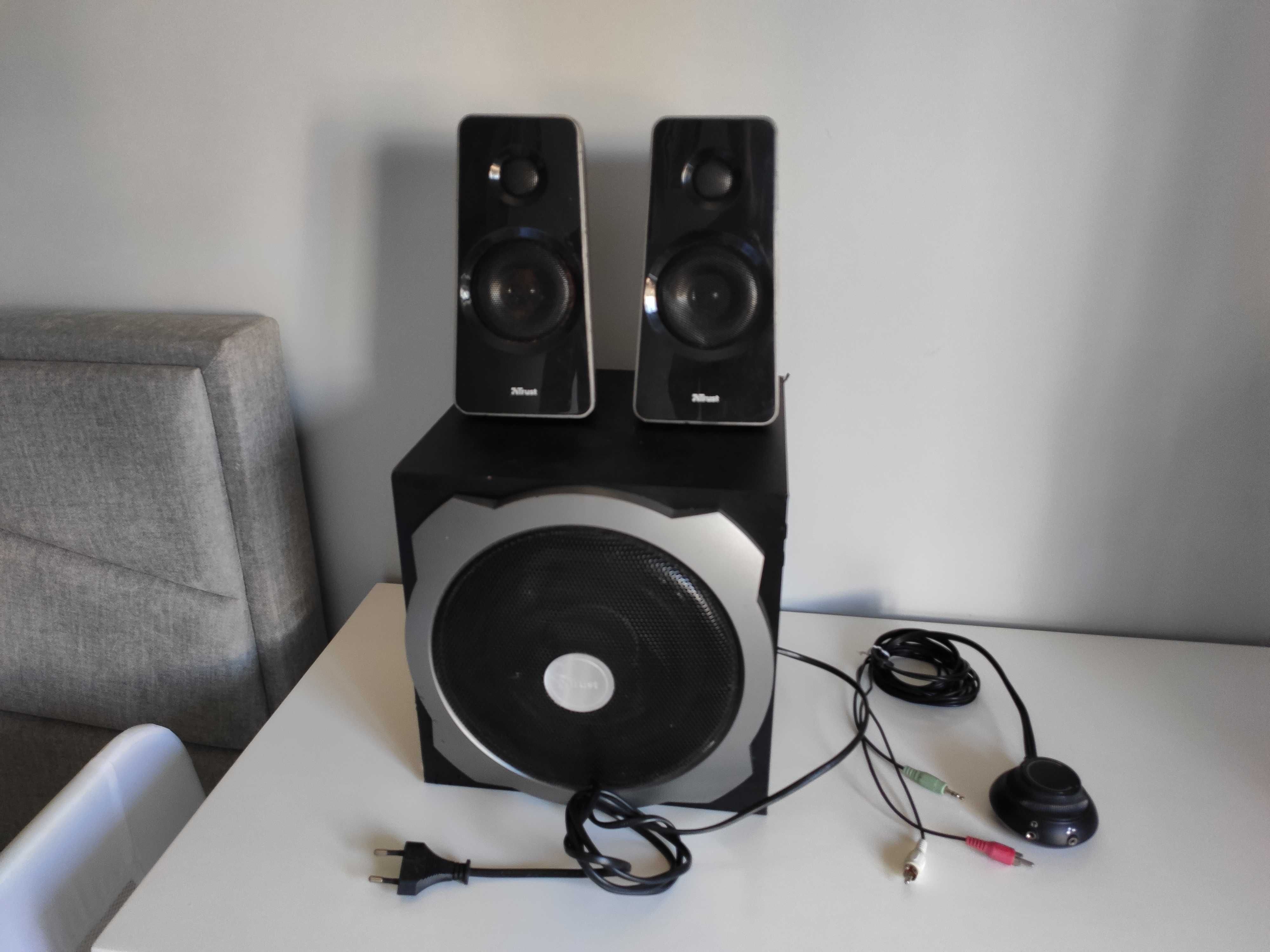 Colunas Trust Tytan 2.1 com 120watt