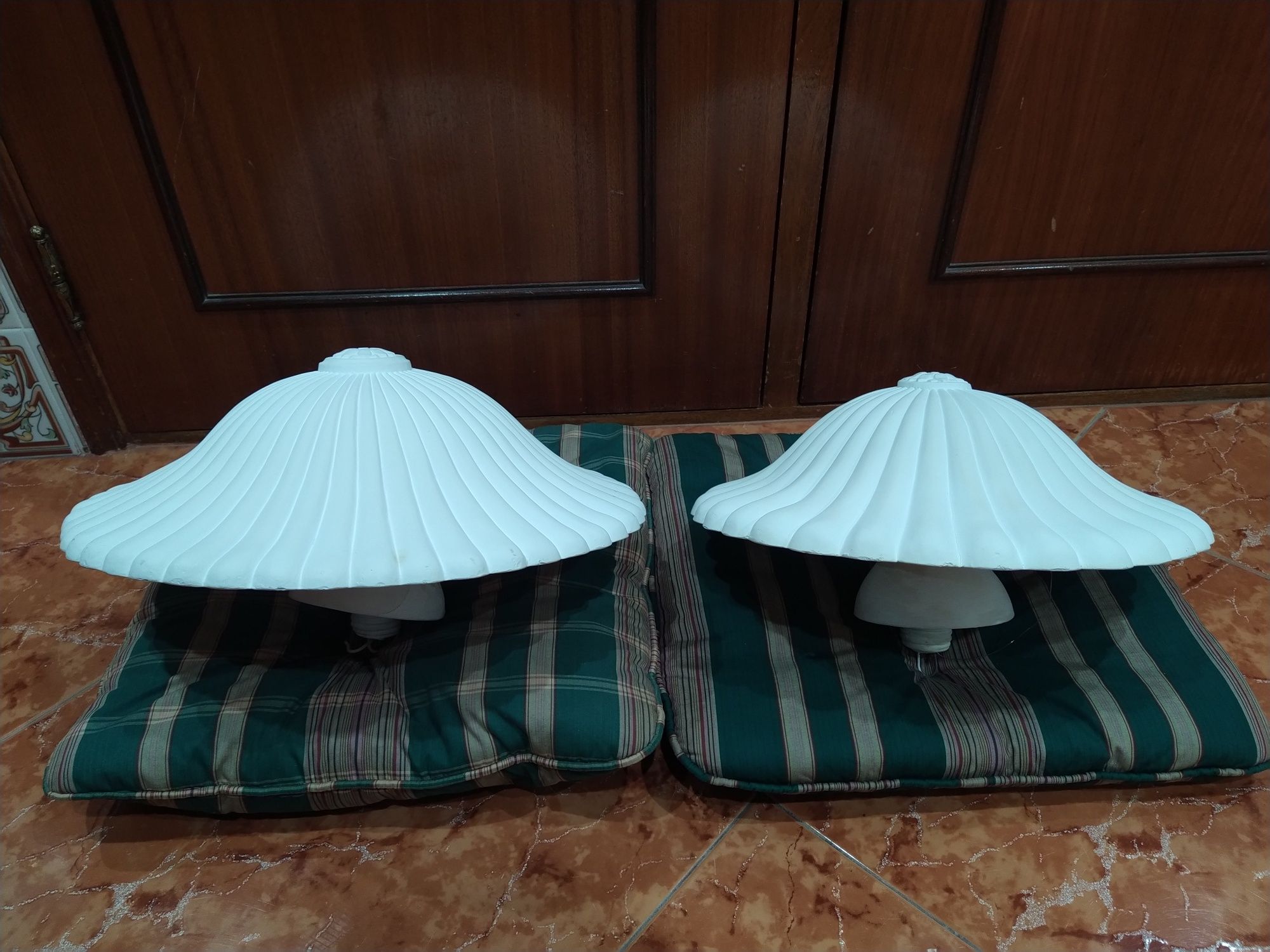 Candeeiro em gesso tecto decorativo casa quarto apartamento vivenda.