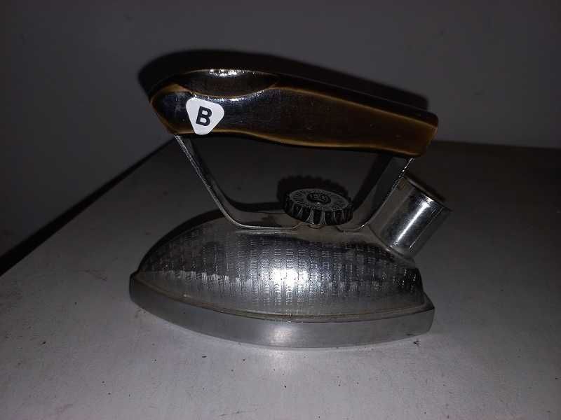 Żelazko turystyczne