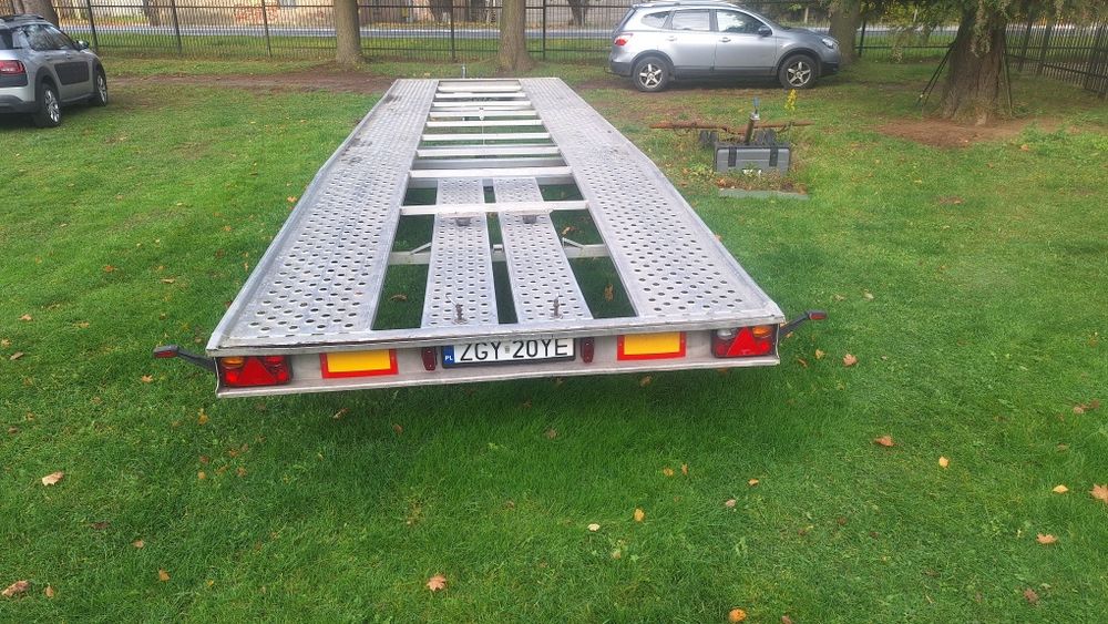 Laweta na 2 auta 8 x 2.15 aluminiowa 670kg masa wlasna 3.5t dmc 20 rok