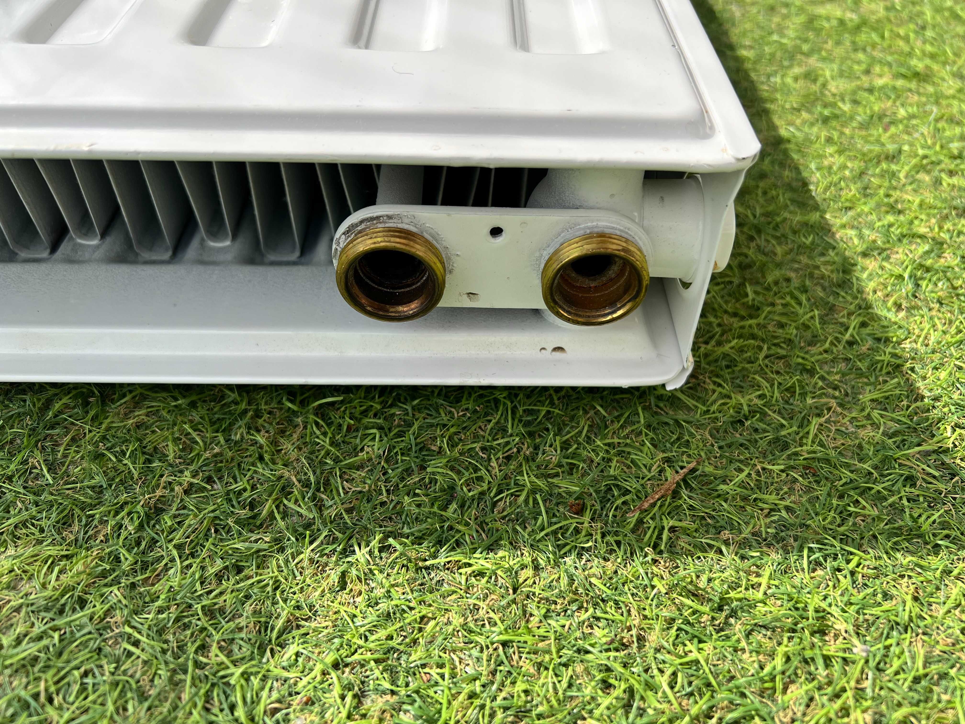 Grzejnik panelowy 600x600 21k(V)