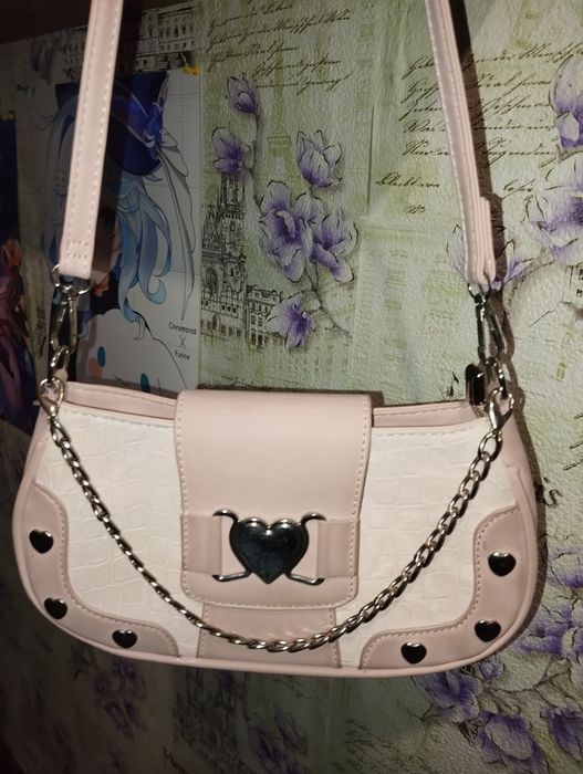 Рожева сумка стильна