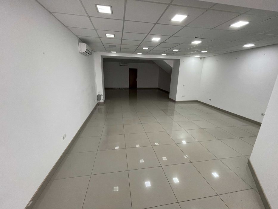 Центр Соборна/Велика Морська 100 кв.м. фасад ремонт ціна 150 тис. у.о.