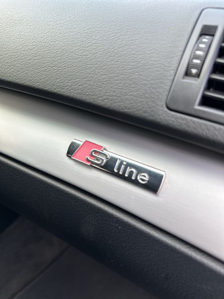 AUDI A4 B6 2.5D 2004