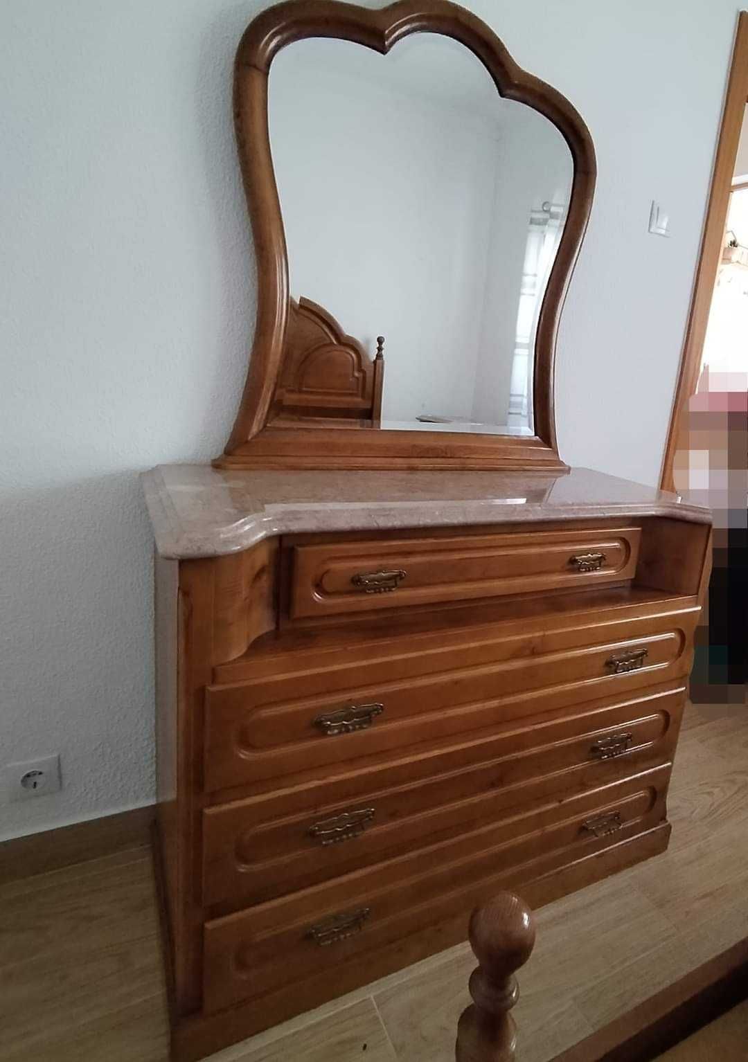 Quarto de casal em excelente estado