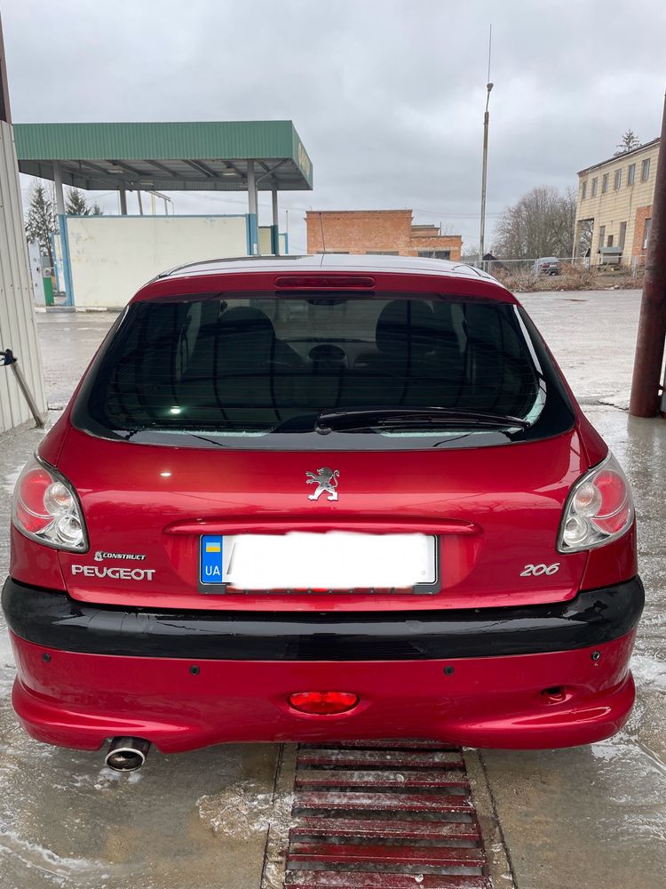 Peugeot 206 2003 року