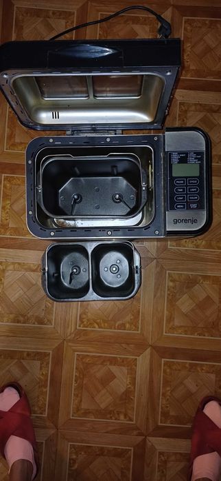 Хлібопічка Gorenje