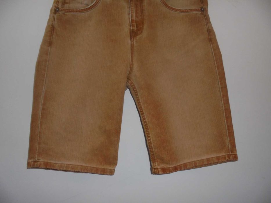 calção de homem da marca PULL&BEAR