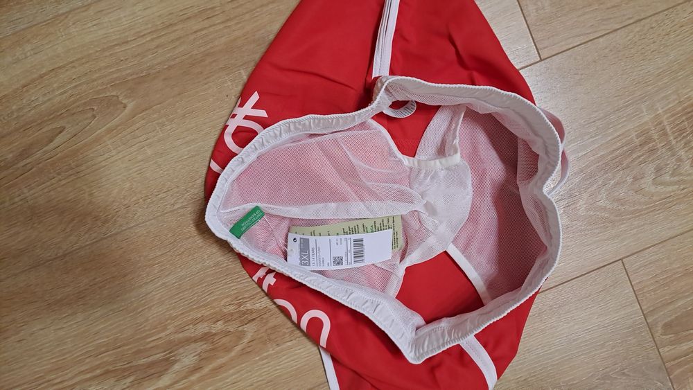 Calções de banho da Beneton 13/14 anos