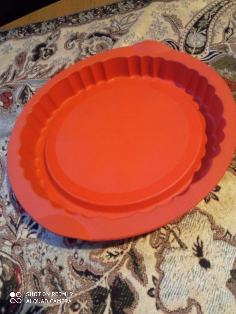 Silikonowa tarta Tupperware