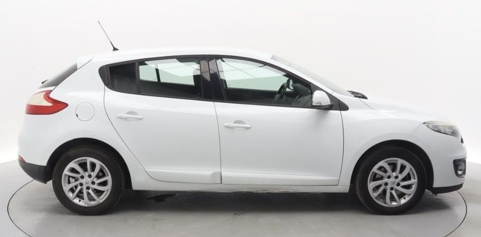 Renault Megane Dynamique S 110cv Nacional