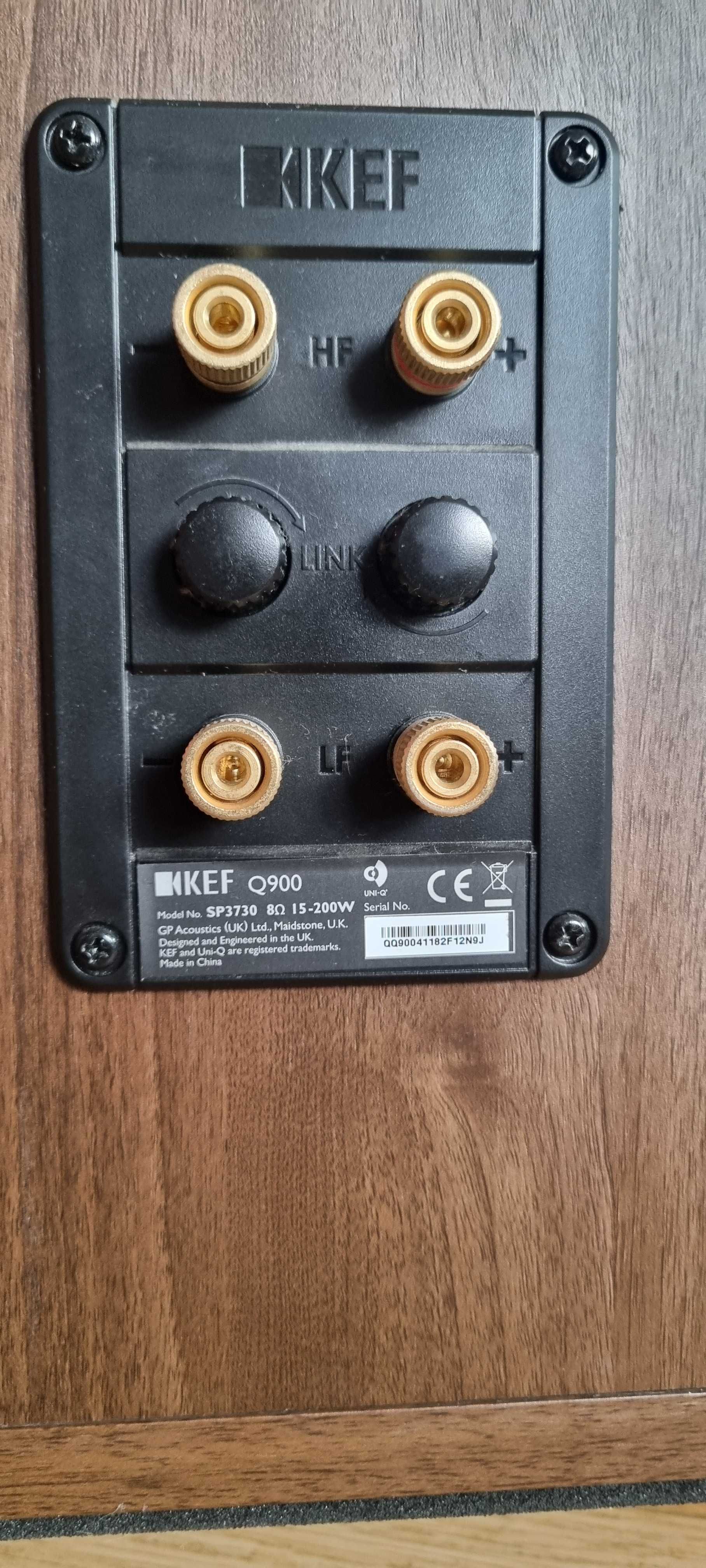 Kolumny KEF Q900 orzech
