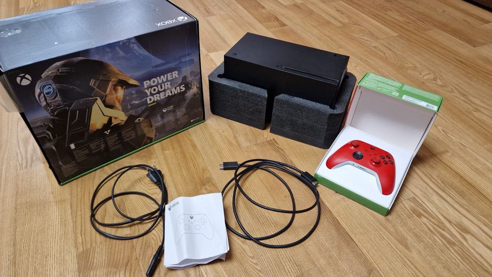 Konsola xbox series x 1 TB SSD