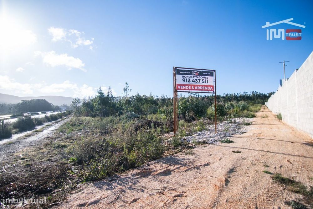 Terreno Com Area De 6268 M2 Zona Industrial De Boleiros/Maxieira Ju...