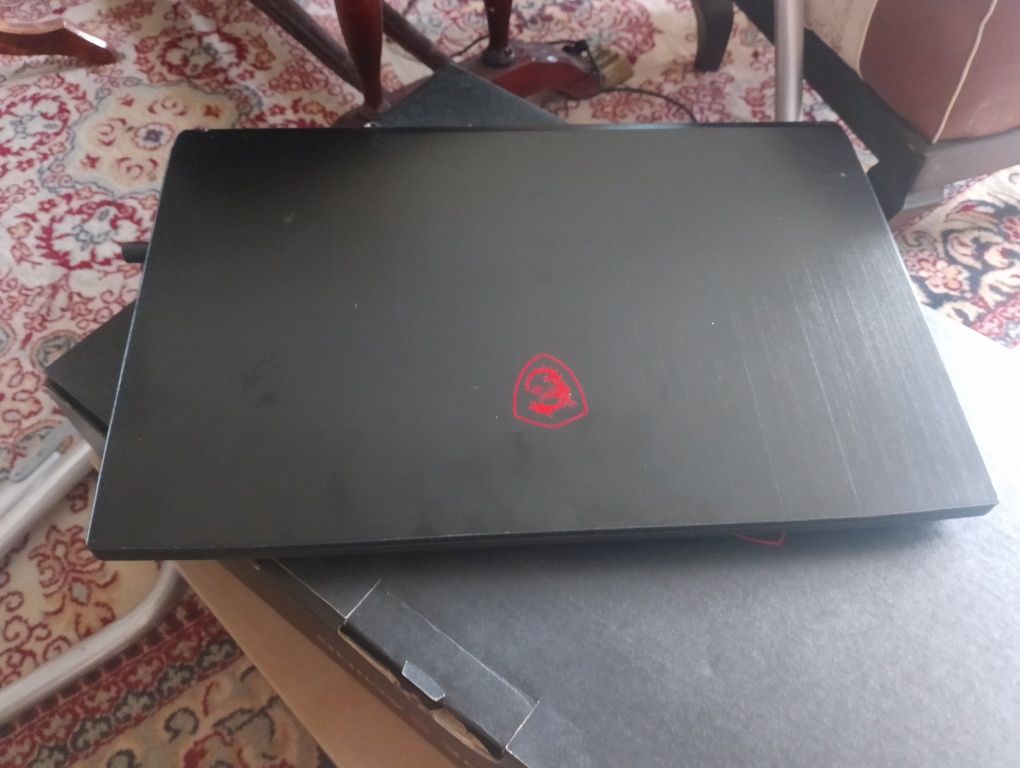 Laptop MSI GF75 Thin 10SC