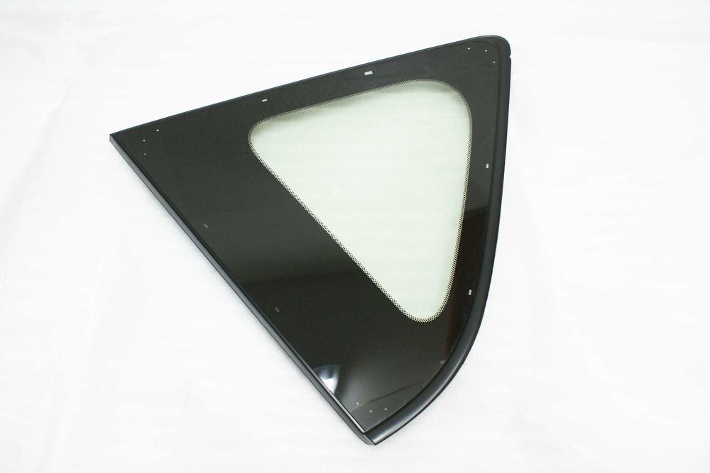 Szyba karoseryjna tylna lewa OE TOYOTA RAV4 III 11/2005-11/2012 ACA3