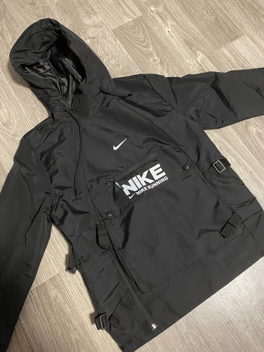 Вітровка nike, нова