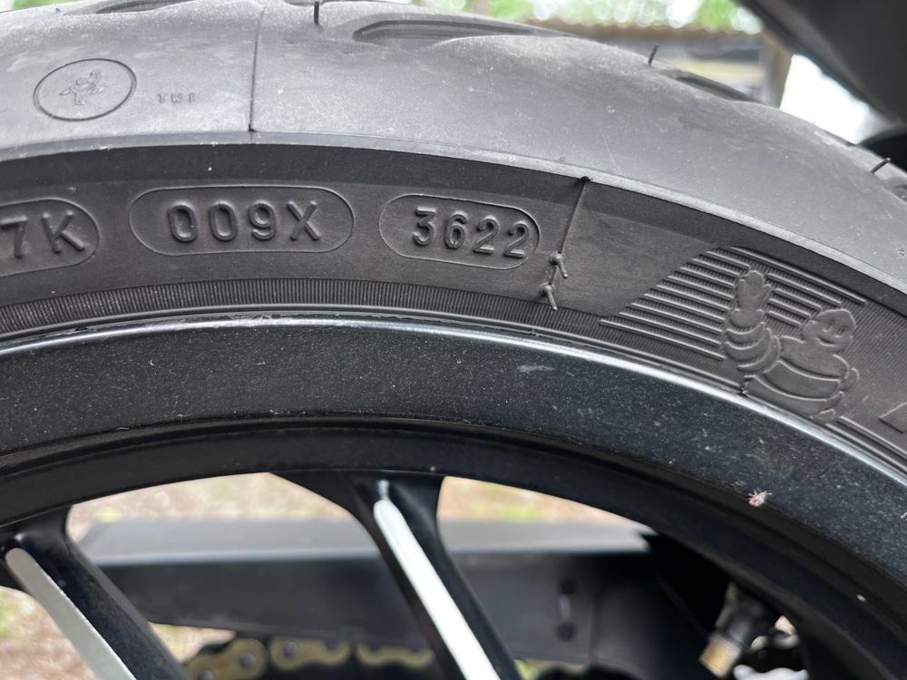 Bajaj dominar 400