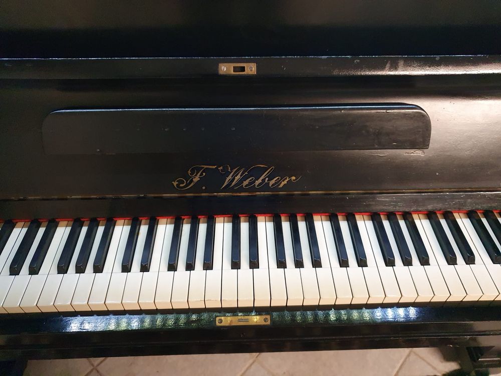 Czarne pianinio bardzo dobry stan!