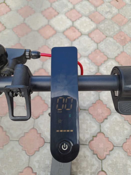 Електро самокат Sencor One 2020 350 W 25 km/h