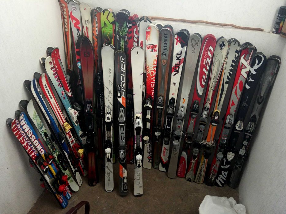 Лижне спорядження лижі черевики боти