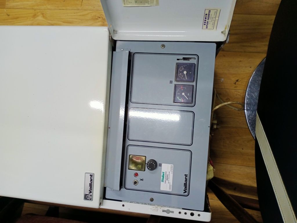 Piec gazoy dwufunkcyjny 24 kw