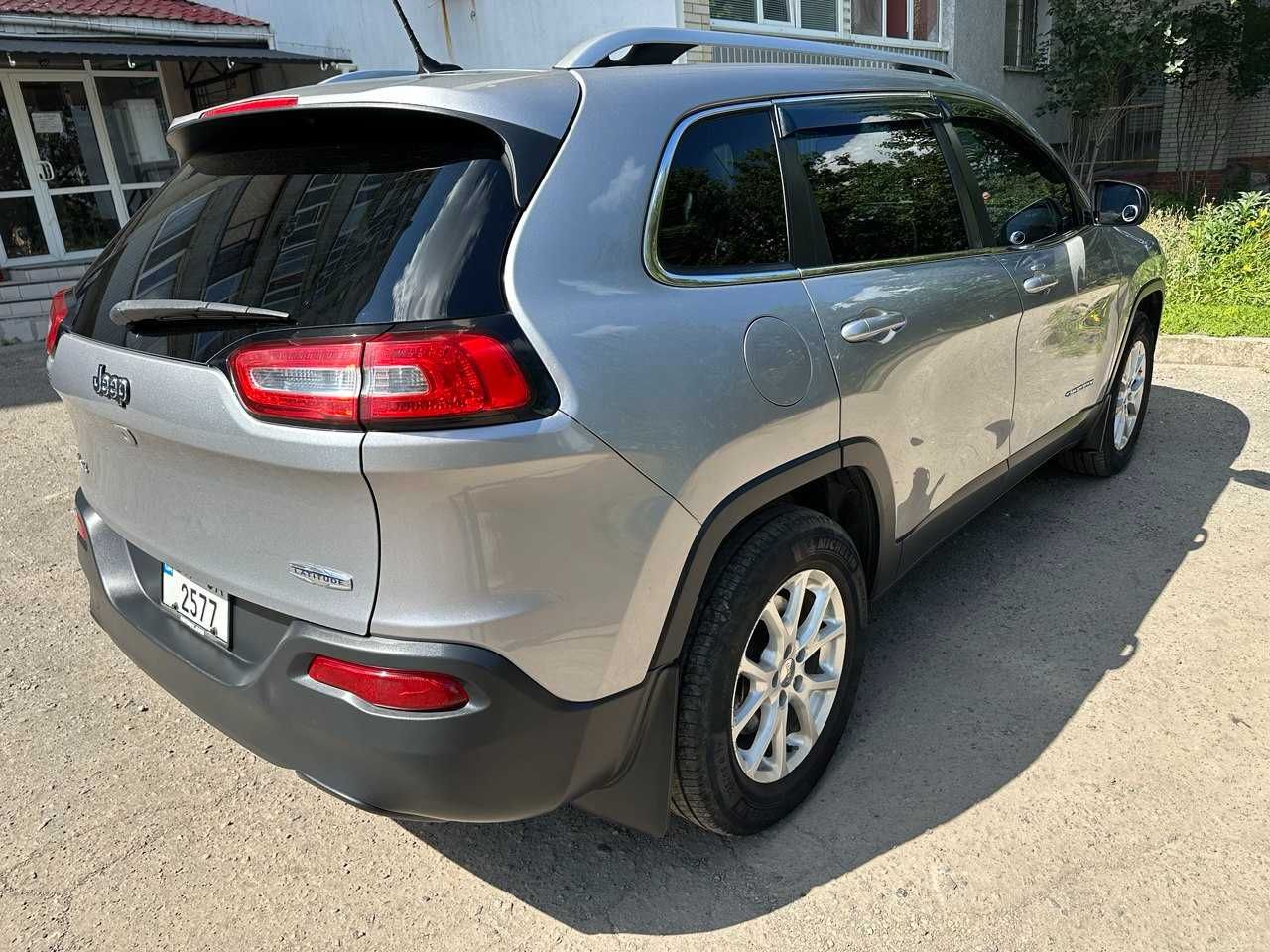 Jeep Cherokee KL 2,4 MultiAir2 AT (177 к.с.) AWD, 2014
