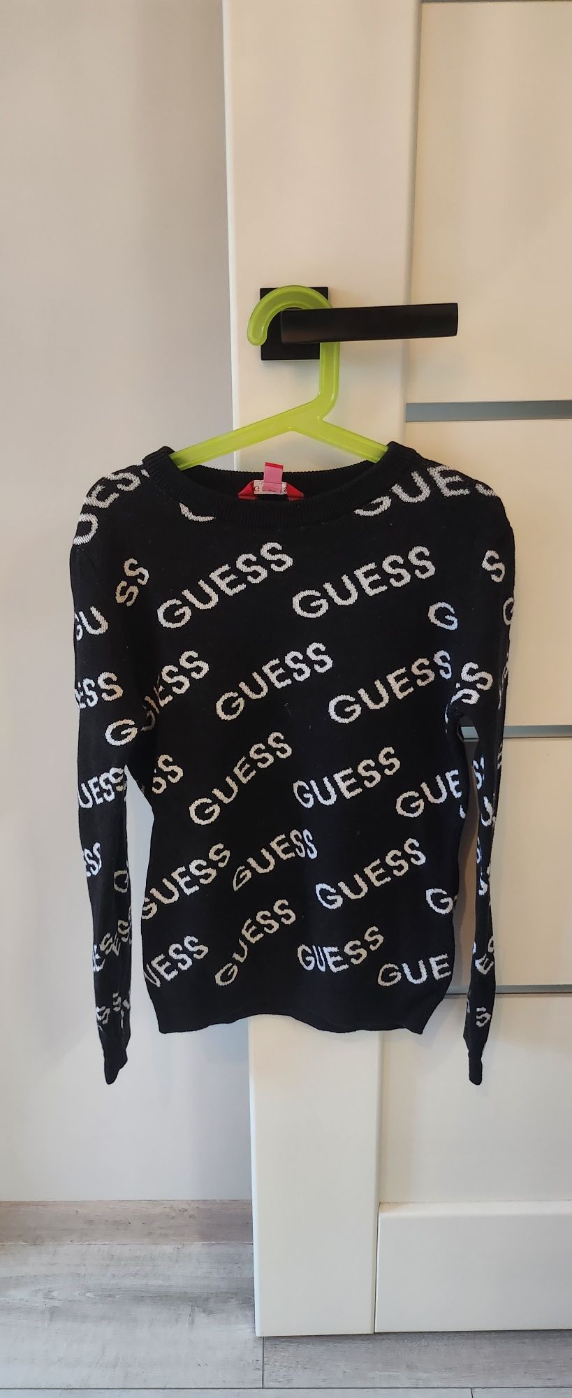Sweter guess 10 lat 146