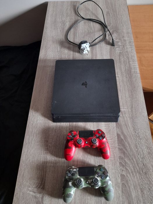 PlayStation 4 slim + 22 gry + 2 pady !!!