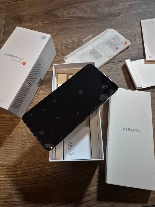 Piekny solidny Mi 13T 8gb 256gb czarny na gwar Xiaomi zamiana bez rat