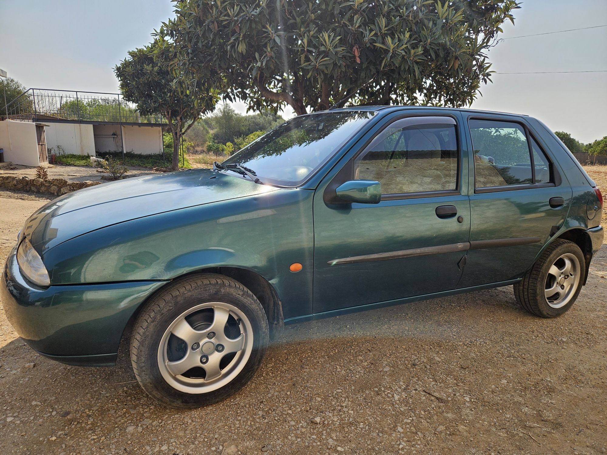 Ford Fiesta Techno 1.25