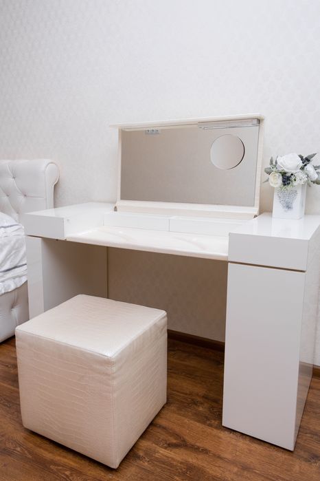 Без% Продаж 1-кімнатної квартири на Позняках 57 м2