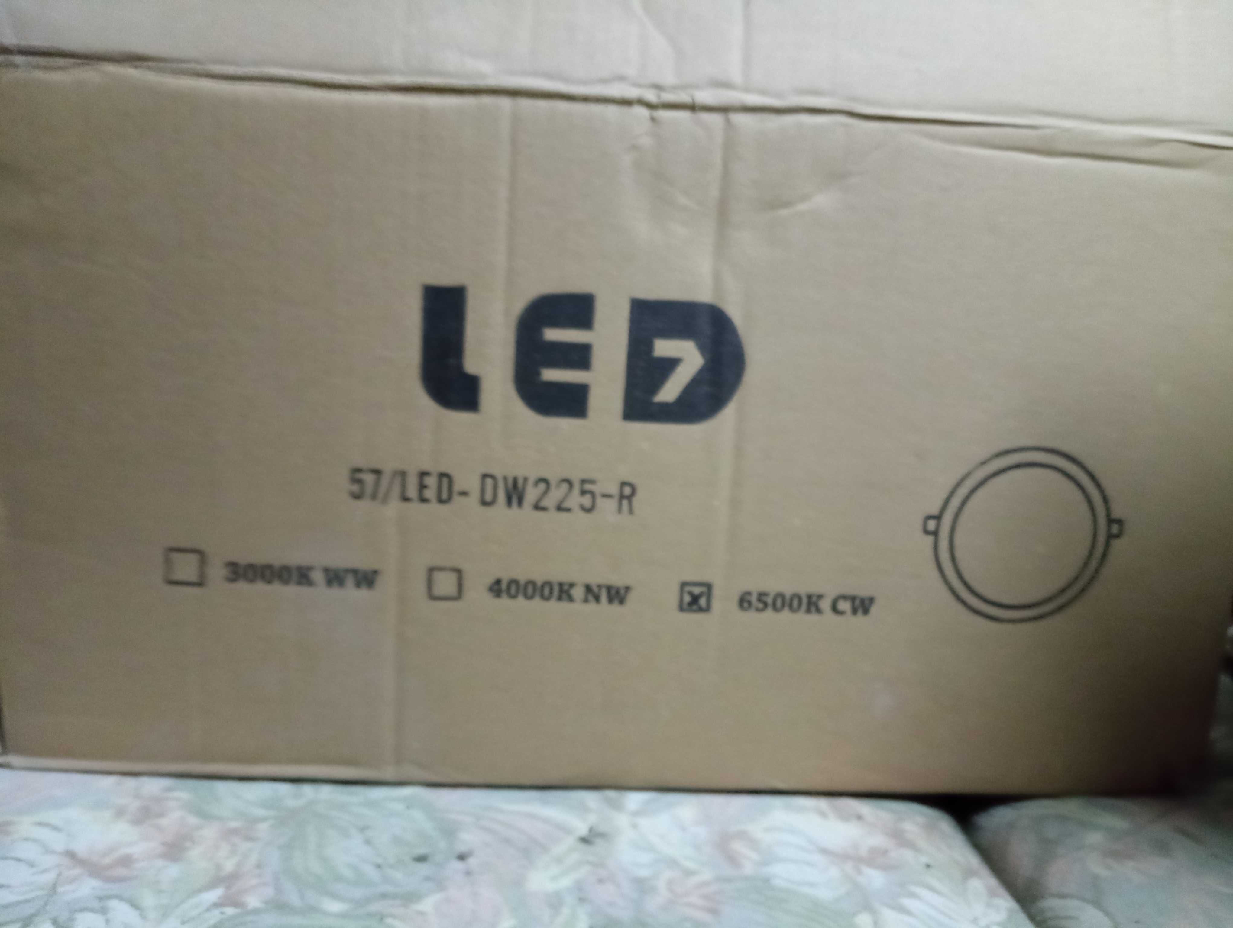 Focos led 18w 1550 lúmens novos ***