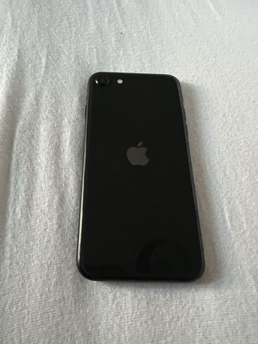 iPhone SE2020 em excelente estado  PARA PEÇAS