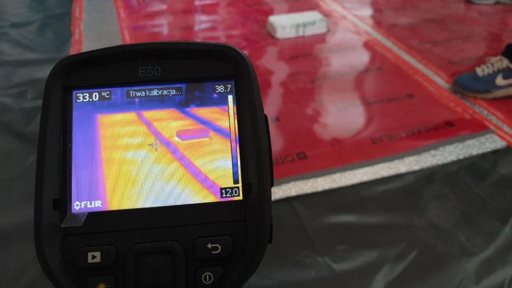 Ocieplanie piana pianowanie poddaszy pianka PUR ocieplenia pianką PUR